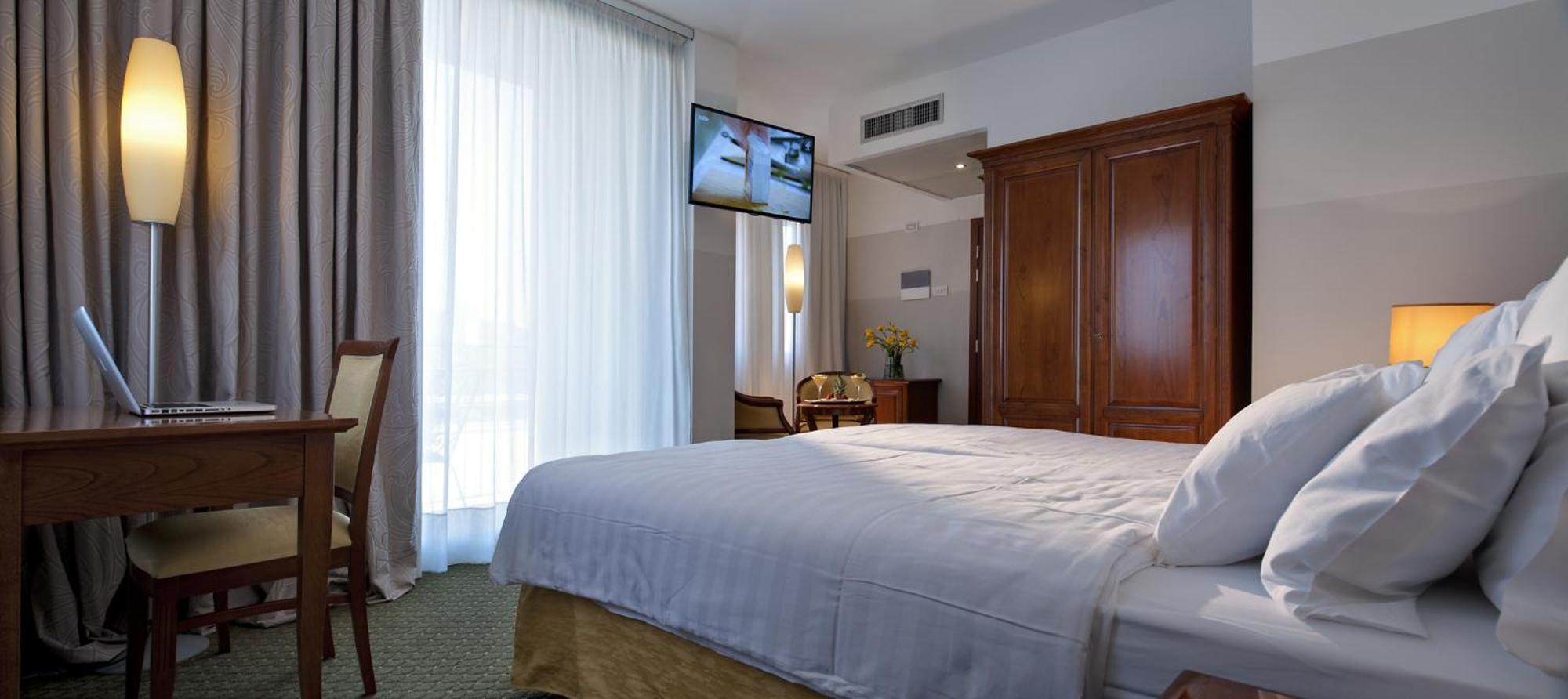 Deluxe Double Room Balcony